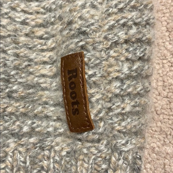 Roots Crewneck Sweater - Picture 3 of 4